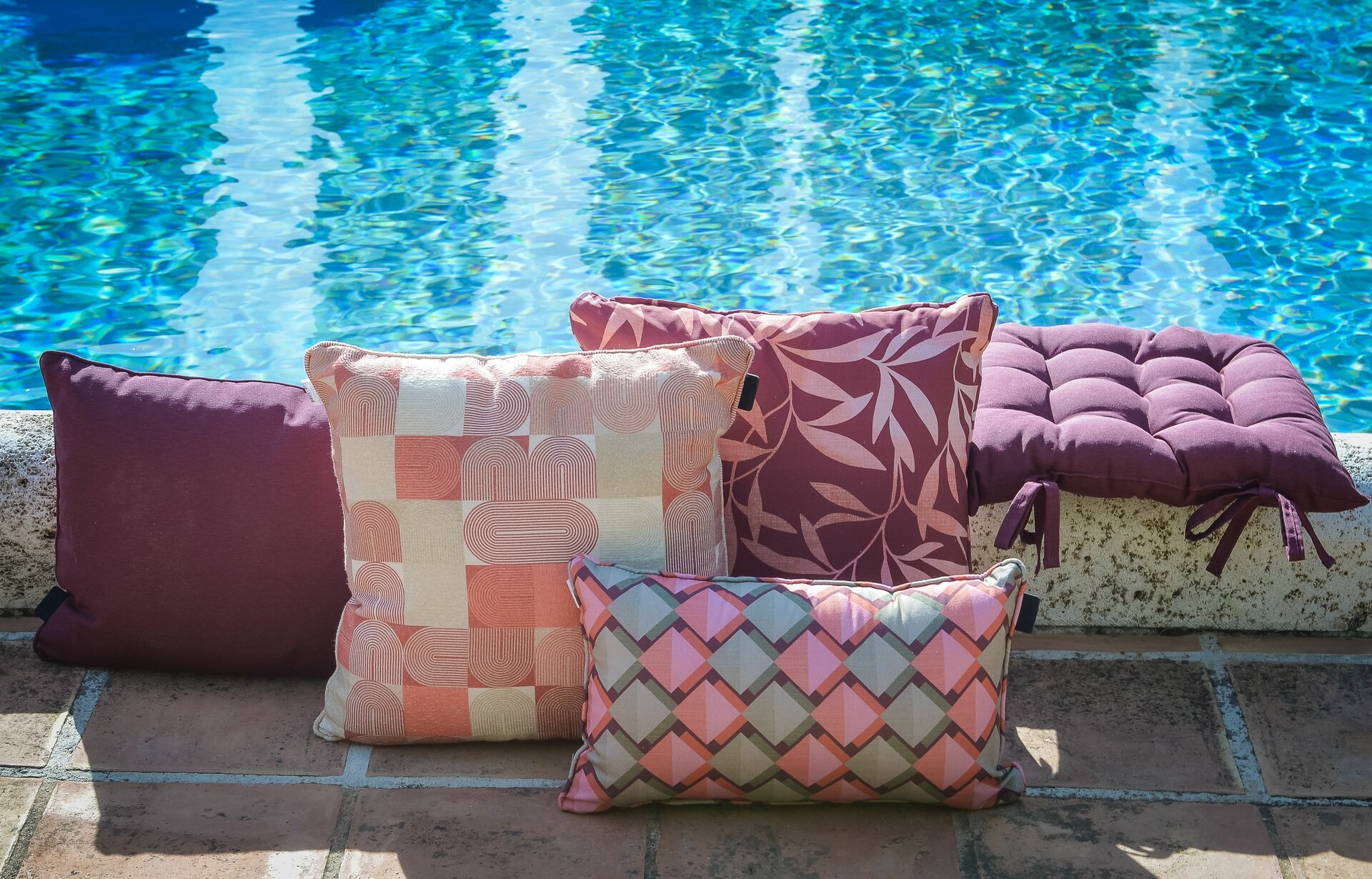 Toscane kussen ca.46x46cm Panama bordeaux 2 stuks