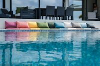 Sierkussen paspel ca.30x50cm Bordeaux canvas eco+ 2 stuks